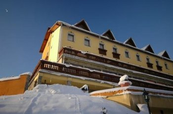 Hotel Husrik