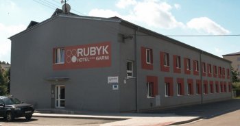 Hotel Rubyk Garni